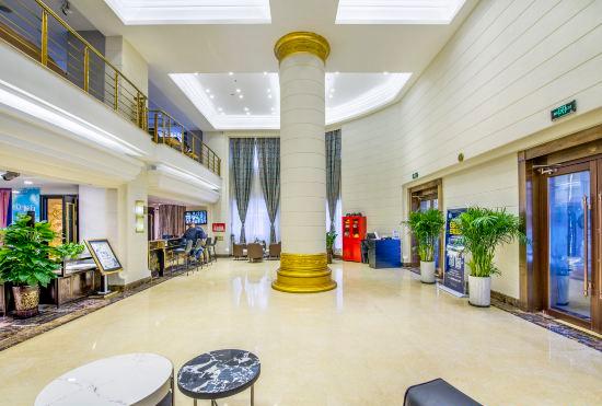 Hotel Snow Town