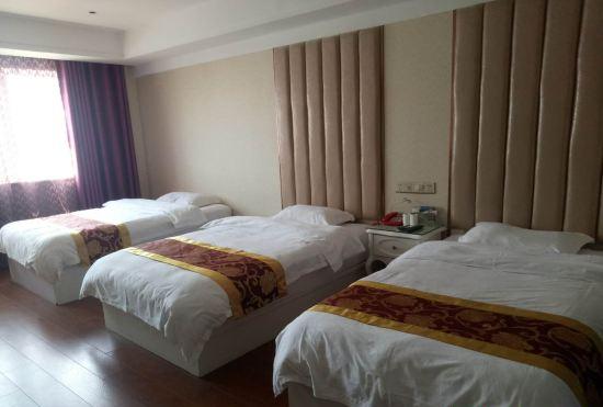 Гостиница Fuyang Shangle Hotel(International Auto Parts City Store)