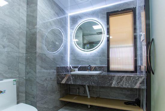 Jushe Boutique Hotel (Ruyi Square, Liyang Development Zone)