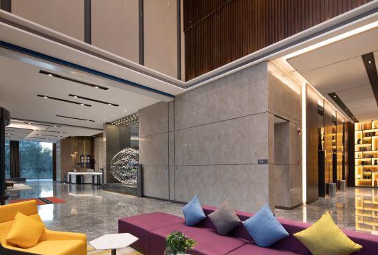 Hotel Hampton by Hilton High-speed Railway Station