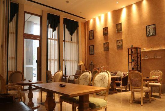 Гостиница Baiman Hotel (Huaihua South High-speed Railway Station)