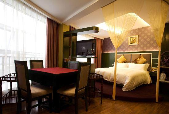 Гостиница Huaihua Jincube Hotel
