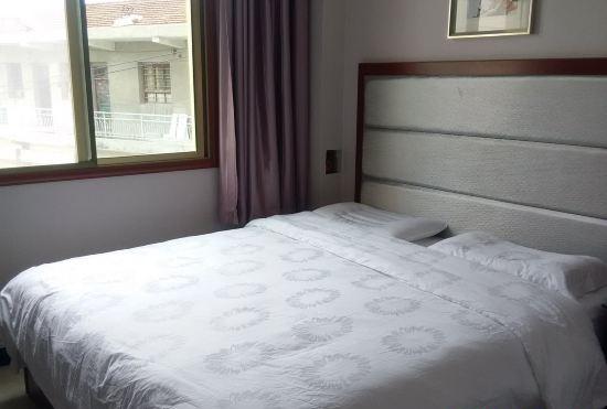 Гостиница Pingliang Shangjia Express Hotel