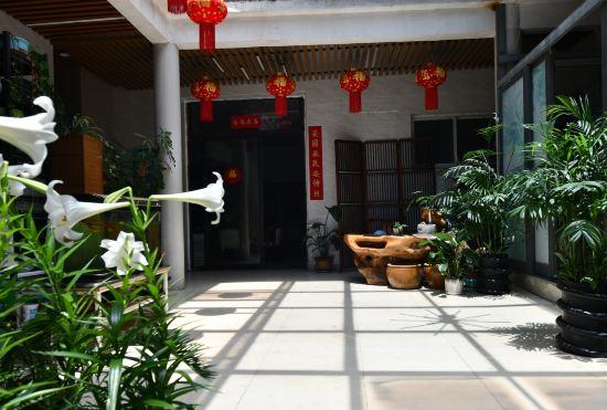 Гостиница Pingtan North Gate Inn