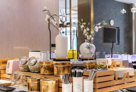 Гостиница Echarm Plus Hotel (Quanzhou Wanda Plaza)