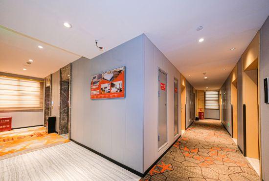 Гостиница The Sussie Hotel (Quanzhou Fengze Yunlu)