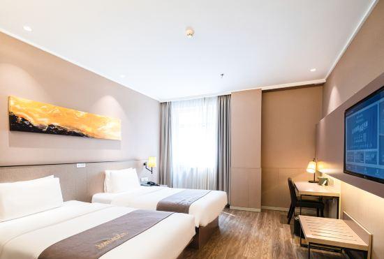Hotel Home Inn Plus