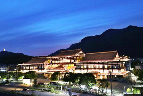 Гостиница Tiantai Hot Spring Resort