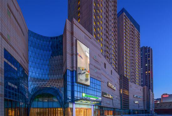 Гостиница Holiday Inn Express Weifang Center (Weifang Station Taihuacheng Branch)
