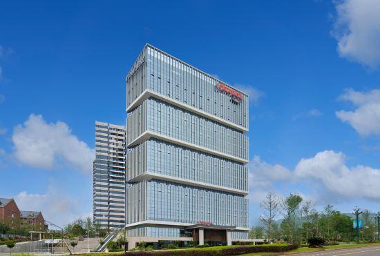 Гостиница Hampton by Hilton Yibin University Town
