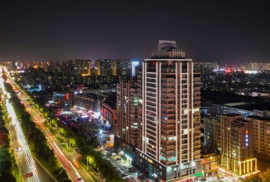 Гостиница IU Hotel (Zibo Xiao Yiwu Spanish Style Street Store）