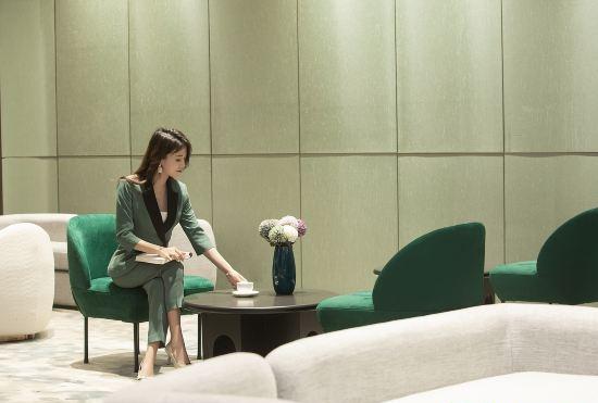 CEO Huayue Hotel (Yiwu Yiting Branch)