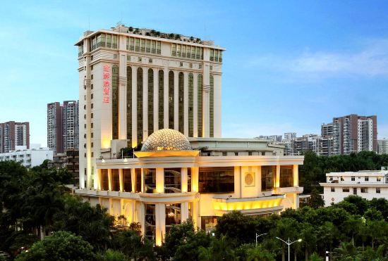 Golden Splendid Hotel