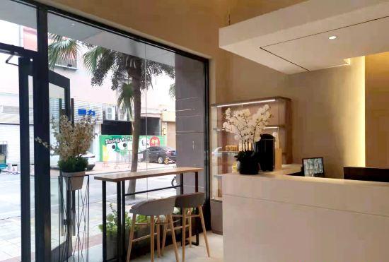 Hotel Home Inn · NEO (Zhaoqing Qixingyan Memorial Arch Xinghu International Plaza)