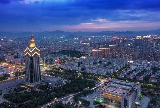Yaojiang New Century Grand Hotel