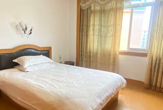 Longma Hotel