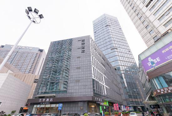 Гостиница JI Hotel (Huai'an Suning Square)