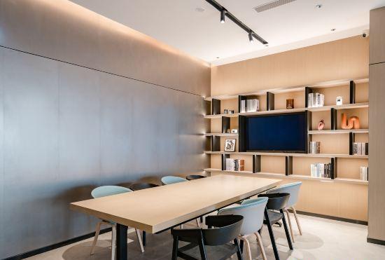 （Hello Hotel ）Zhengzhou Longhai East Road Subway Station Hotel