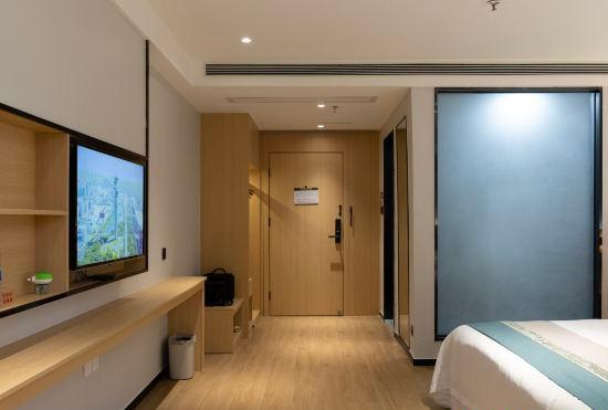 Гостиница Longhai Shanghao Huating Holiday Hotel