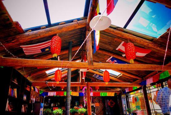 Гостиница Caiyunjian Inn