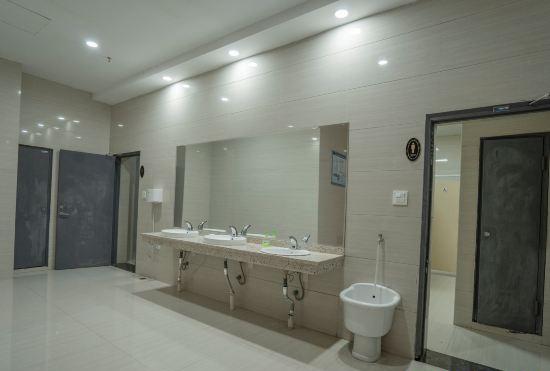 Гостиница Jet Inn (Wenling Baolong Plaza)