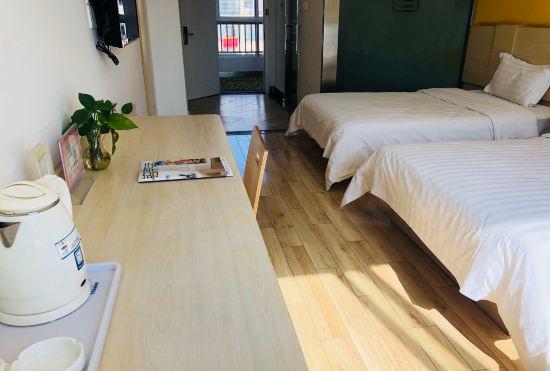 Hotel 7 Days Inn (Xuyi Bus Station)
