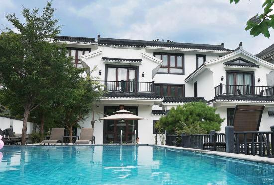 Hotel Hidden Valley Aura Anji Hot Spring Resort