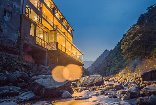 Hotel Tingxi Mountain Residence · Anji (Zhejiang Beida Canyon Branch)