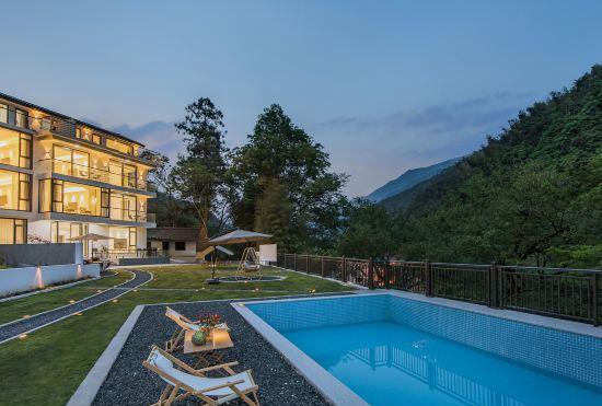 Hotel 1· SHINE DIARY