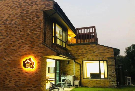 Hotel Maple Villas Resorts