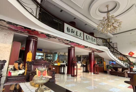 Гостиница Leqing Xi DE Bao Hotel