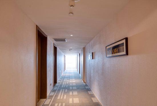 Hotel Home Inn Plus