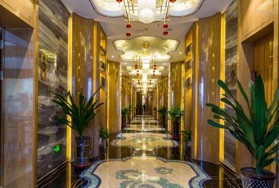 Zhangye Metropolis Holiday Hotel (Ganzhou District High Speed Railway West Station Branch)