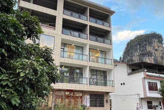 Hotel Yulong Bay B&B