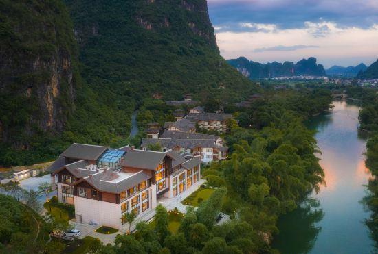 Гостиница Yangshuo Yulong River Impression Resort