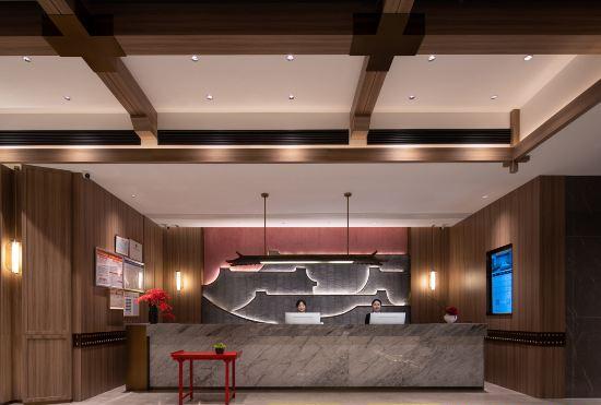 Molin Hotel (Loudi Changqing Street Louxing Square)