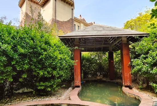 Гостиница Yunjin Hot Spring Hotel