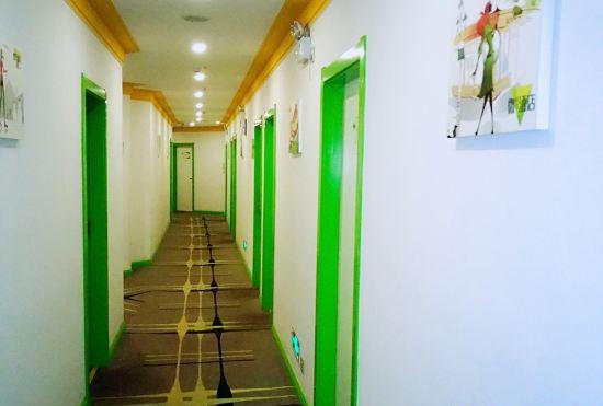 Weijia Hotel (Jincheng Foxconn)