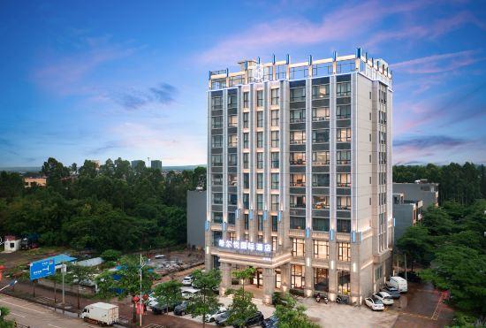 Гостиница ENJOY INN Hotel (Lingao Branch)