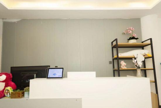Гостиница Xinzheng Qingyue Elegant Restaurant Hotel (Zhengzhou Economic and Trade College Gaopoyan B