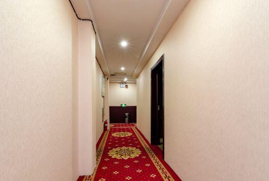 Xinzheng Minghe Hotel