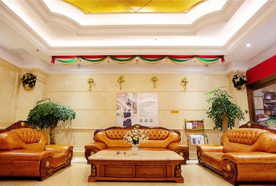Гостиница Vienna Hotel (Zhengzhou Xinzheng International Airport)