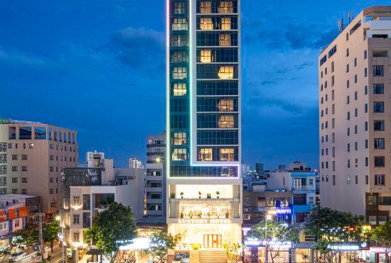 Luxtery Hotel & Spa