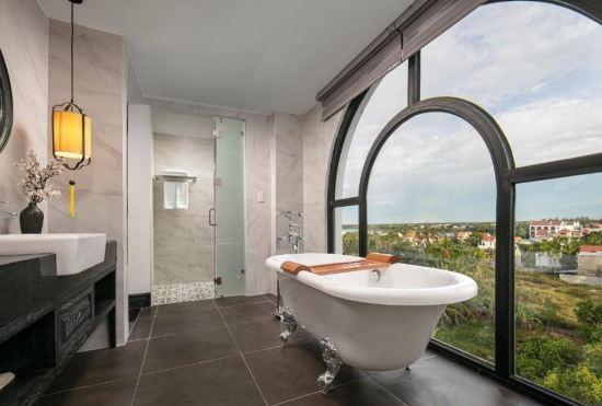 Гостиница Shining Riverside Hoi An Boutique & Spa
