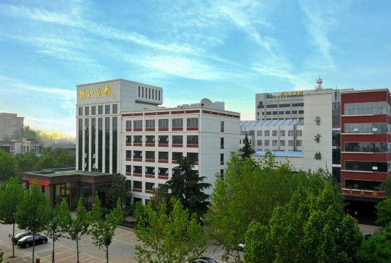 Linyi Hotel (Yimeng Road Branch)