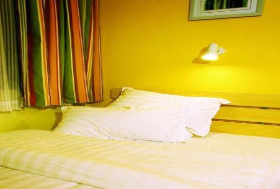 Гостиница 7 Days Inn (Laiyang Long-Distance Bus Station)