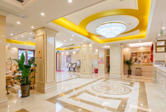 Vienna Hotel (Changsha  Railway Square Subway Station)