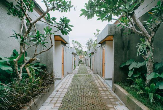 Гостиница Mahayoga Ubud Private Pool Villa Spa And Resto