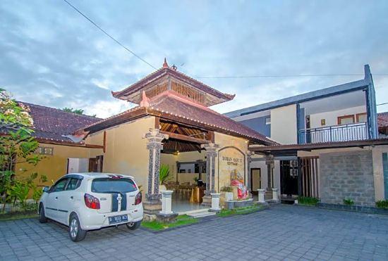 Гостиница Taman Sari Cottages