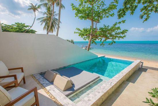 Hotel White Whale Beachfront Pool Villa